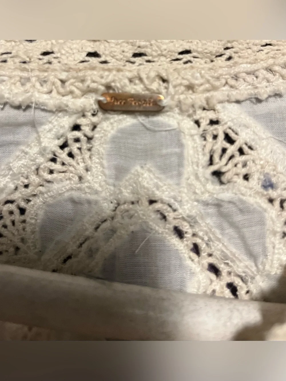 crème crochet free people crop tee
